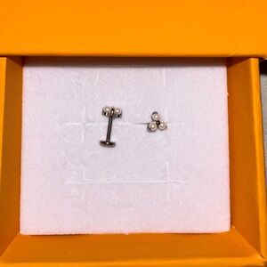 Flatback Stud Earring